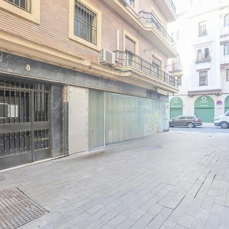 Galindo Center Premium Suites, Free Parking Sevilha Exterior foto