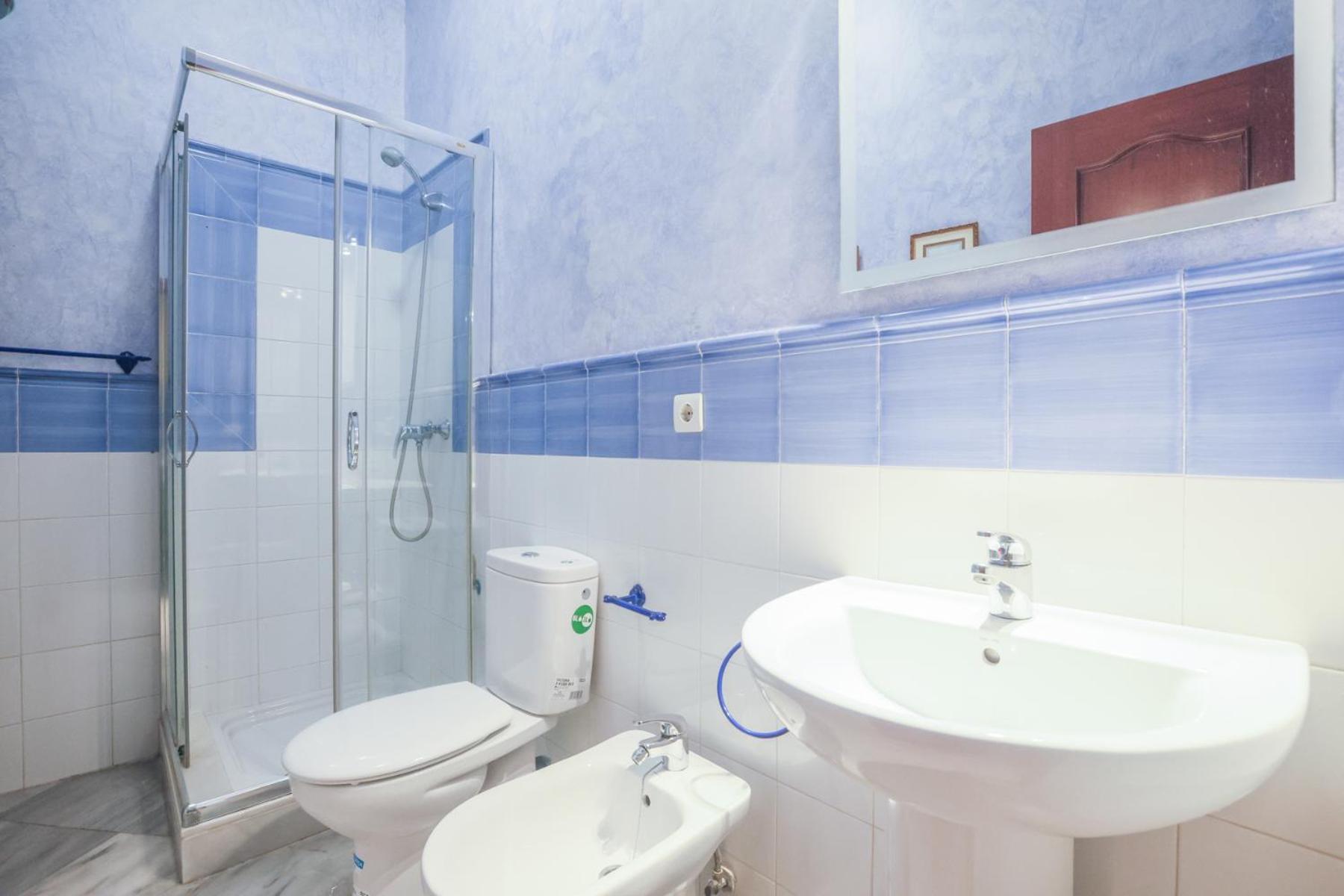 Galindo Center Premium Suites, Free Parking Sevilha Exterior foto